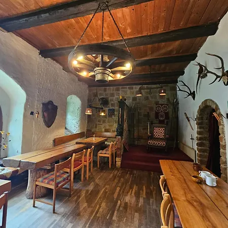 Hotel Und Gasthaus Alte Schmiede